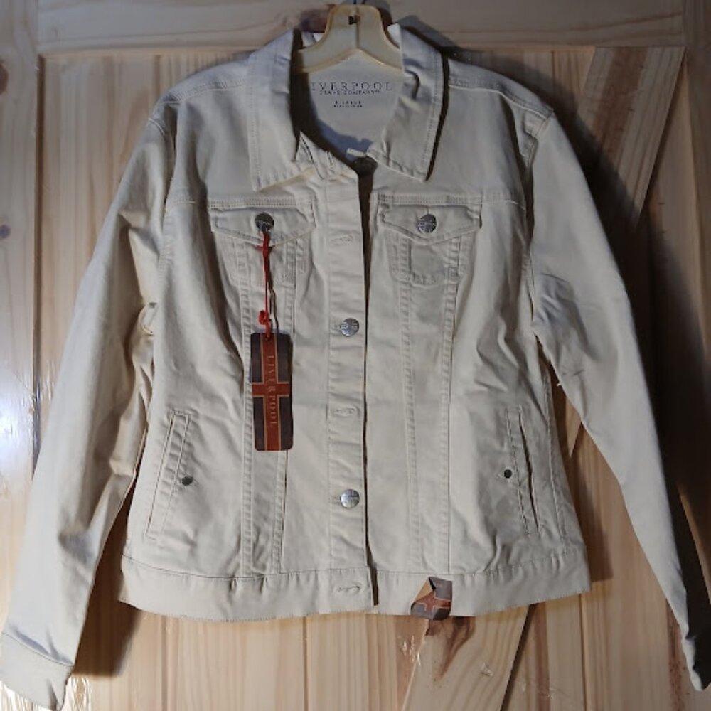 NWT Liverpool Creme Ivory Jean Jacket XLarge Front pockets Medium weight